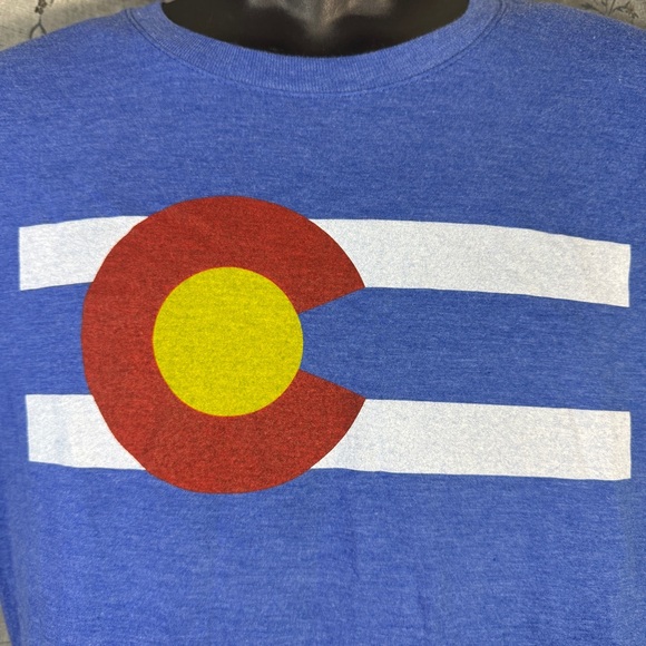 Colorado T-Shirt Women’s Large Blue Graphic State Flag Short Sleeve - Picture 2 of 4